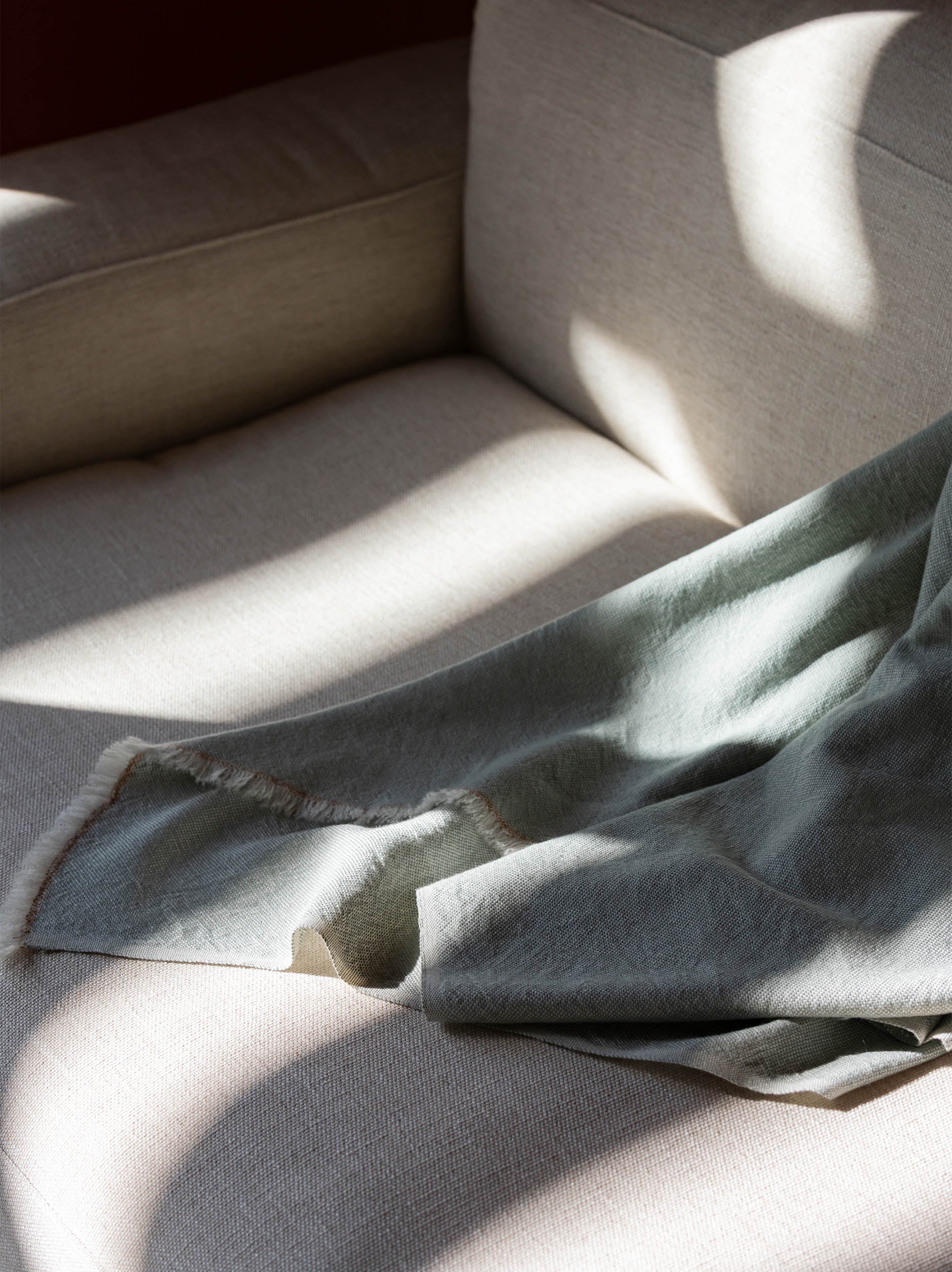 Citta Morris Throw - Cloud & Orange Peel