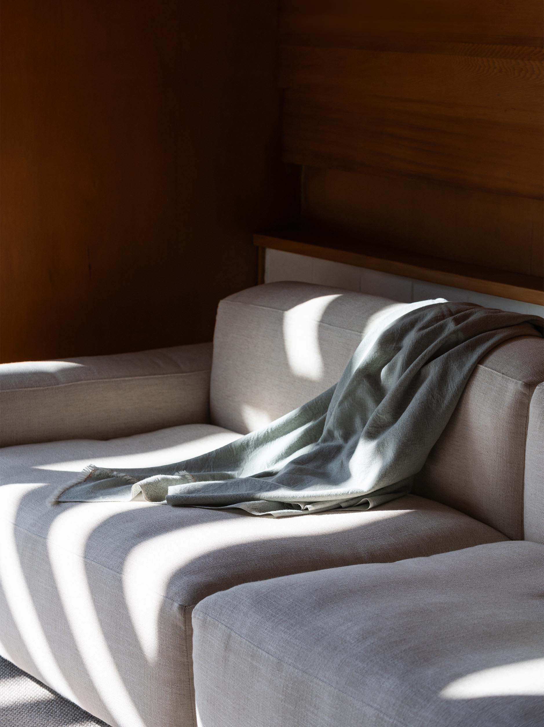 Citta Morris Throw - Cloud & Orange Peel