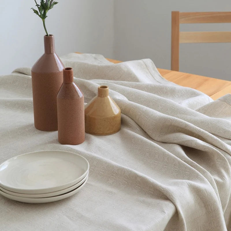 Mungo Cloverleaf Tablecloth - Natural