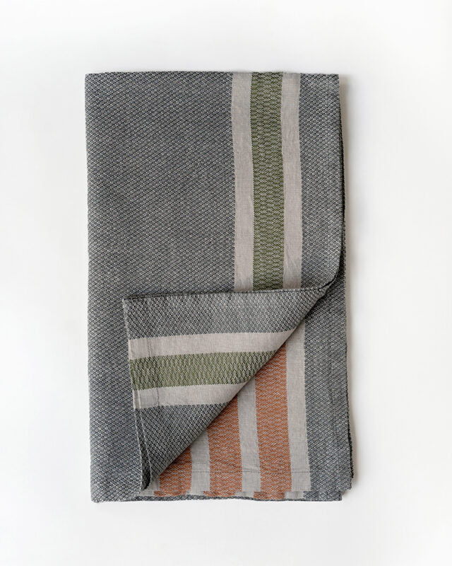 Mungo Flax Towel - Graphite