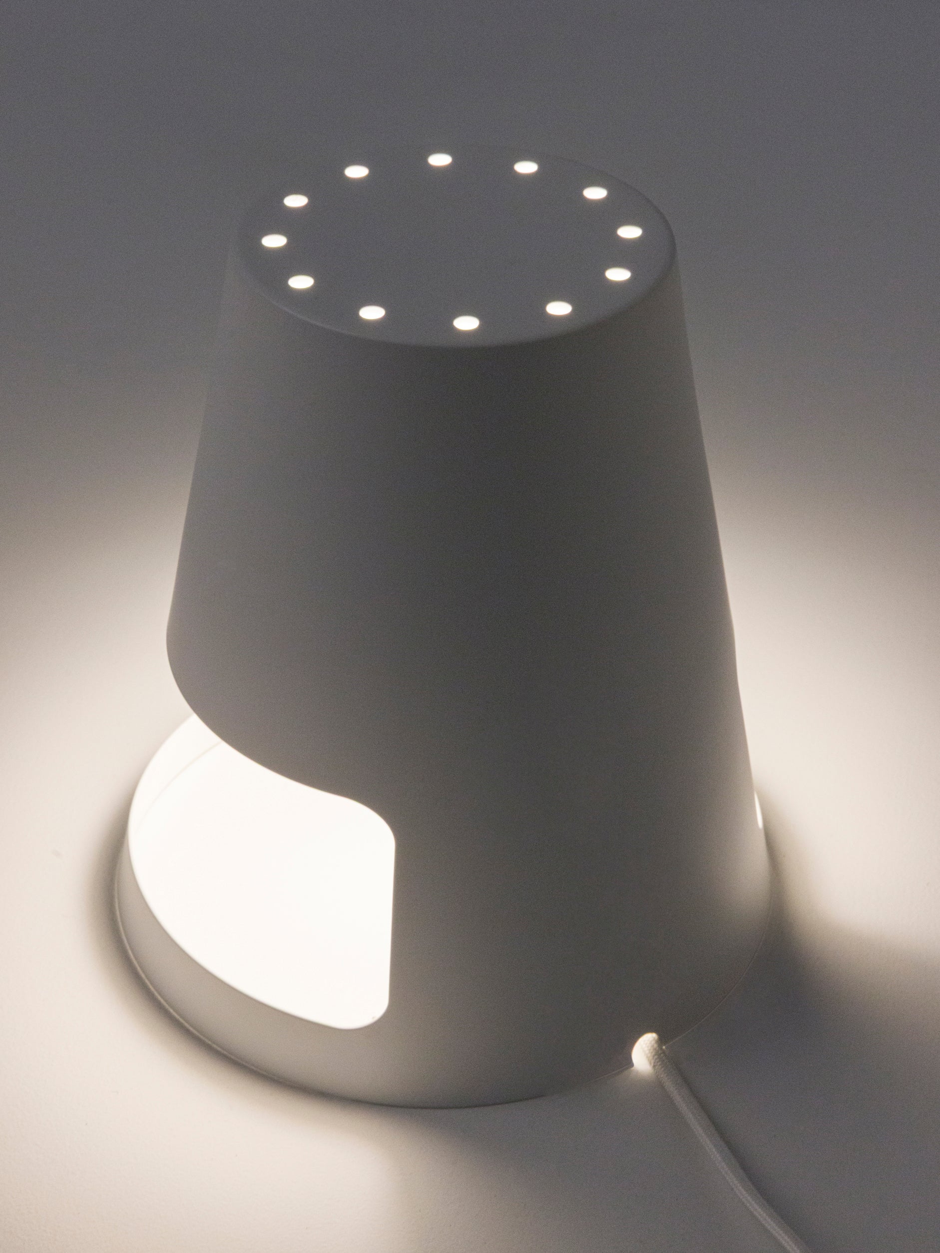 Citta Knight Light Table Lamp - White
