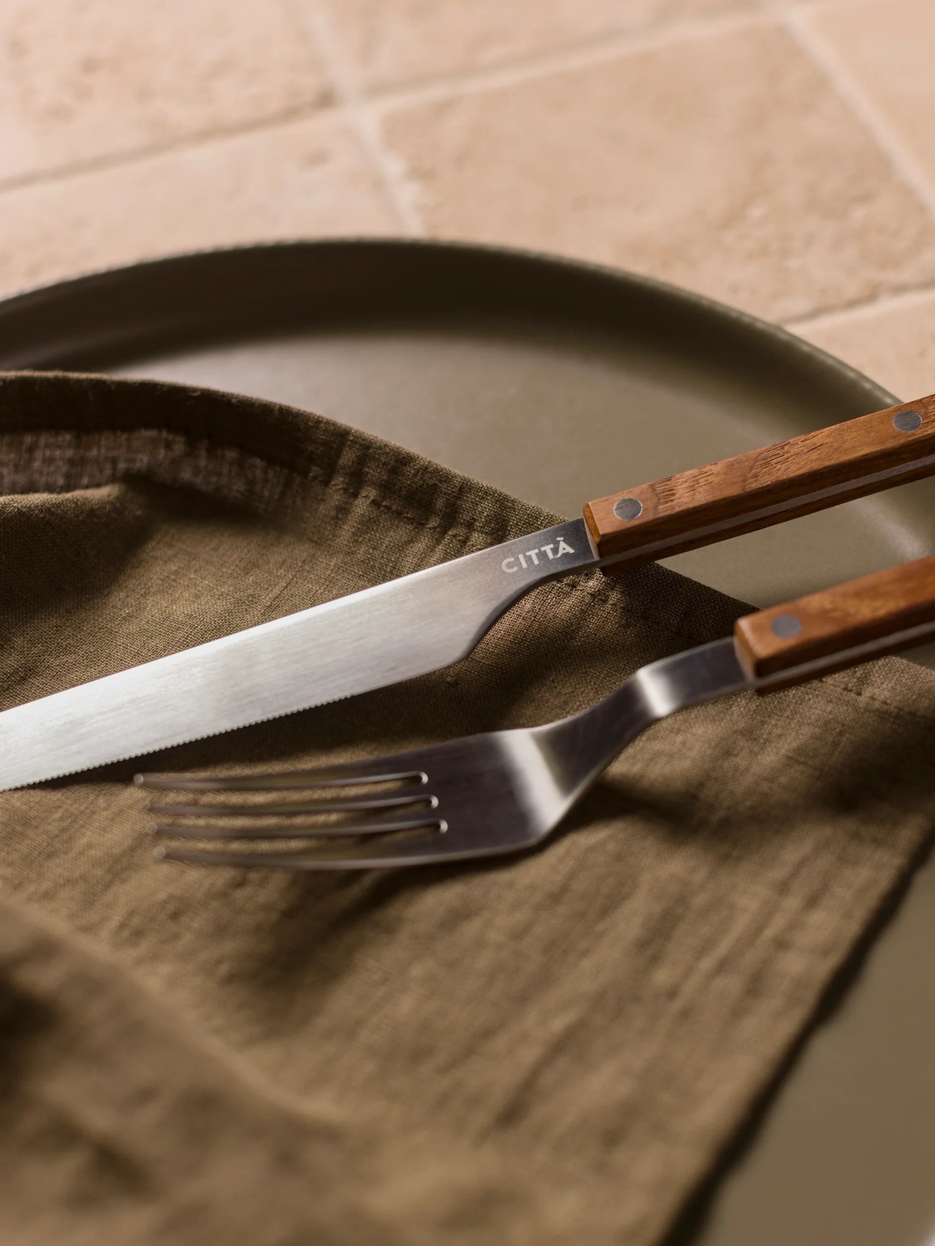 Citta Tavolo 16 Piece Cutlery Set - Maple Wood