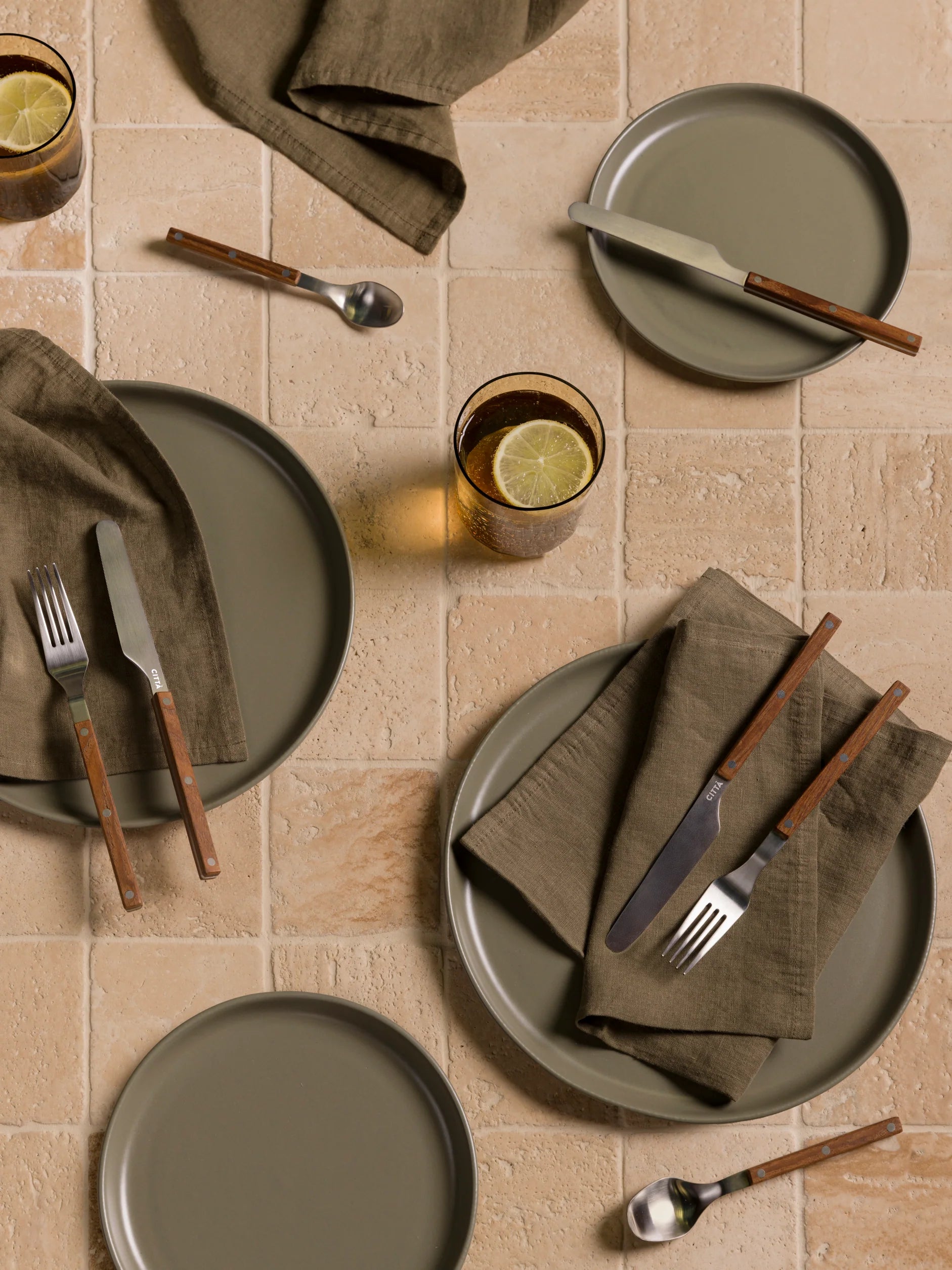 Citta Tavolo 16 Piece Cutlery Set - Maple Wood