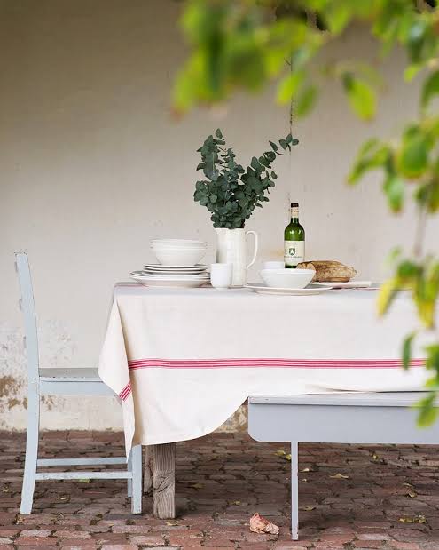 Mungo Provincial Stripe Tablecloth - Natural & Red