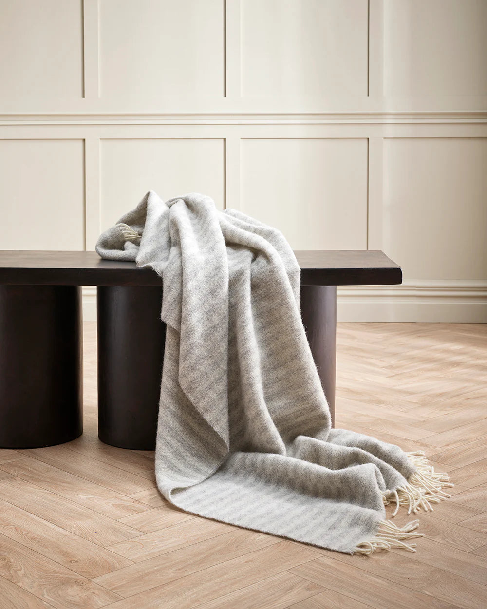 Baya - Noah Throw - Silver