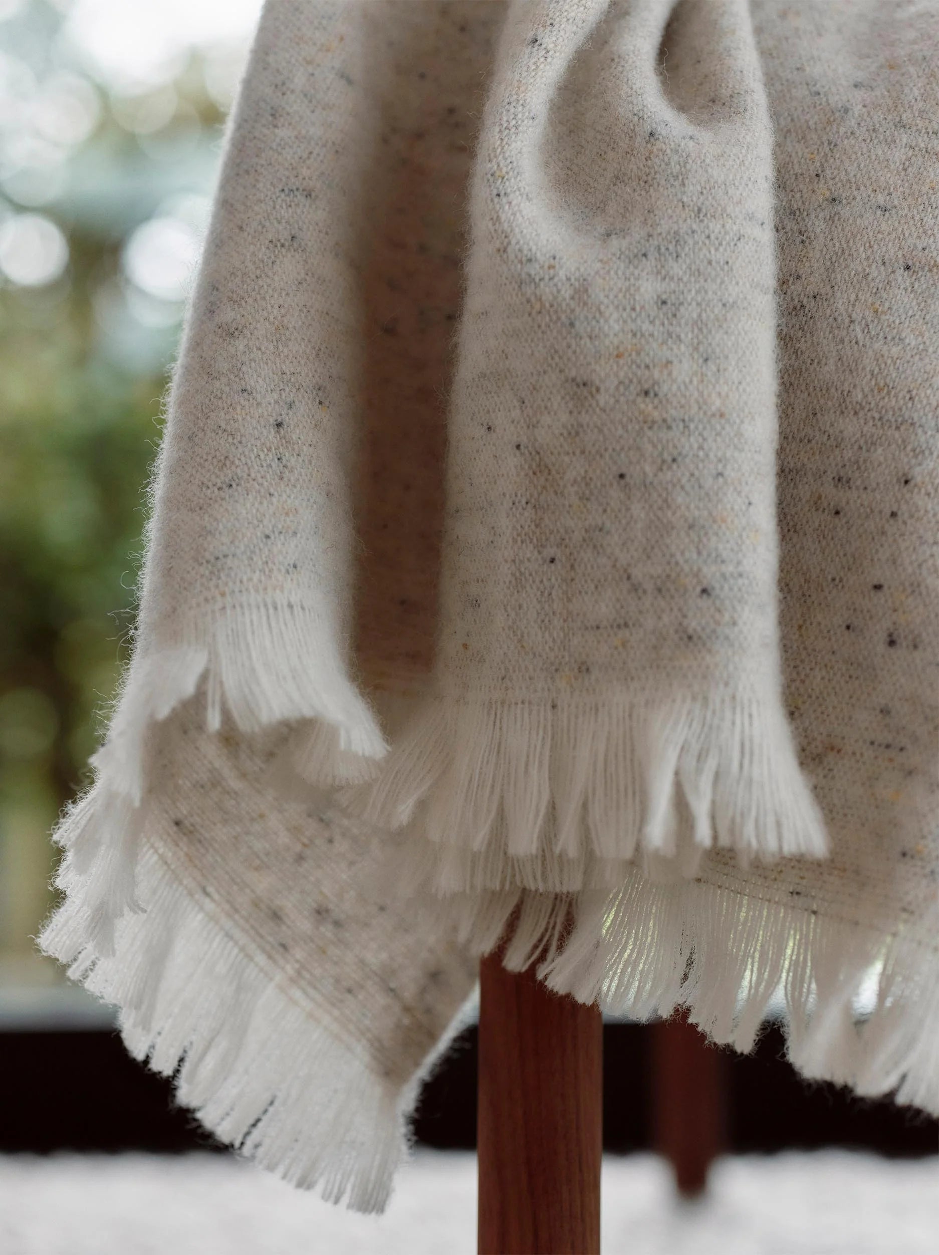 Citta Bach Wool Throw - Natural & Vanilla