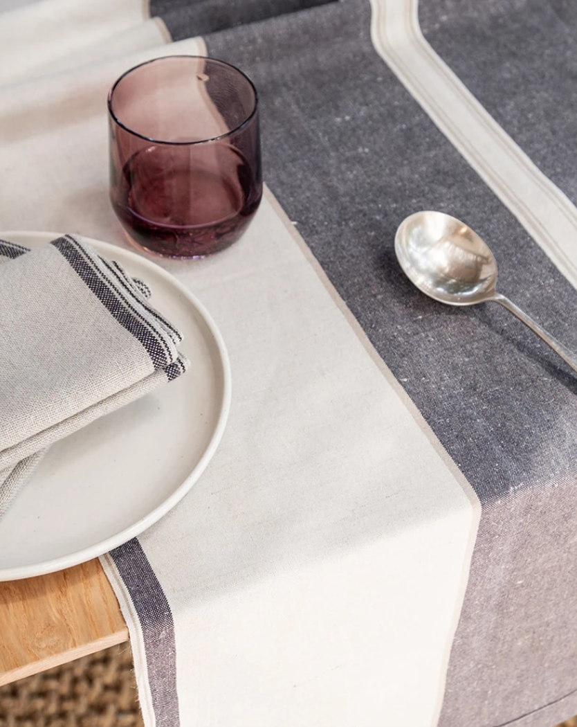 Mungo Lisburn Table Runner - Navy