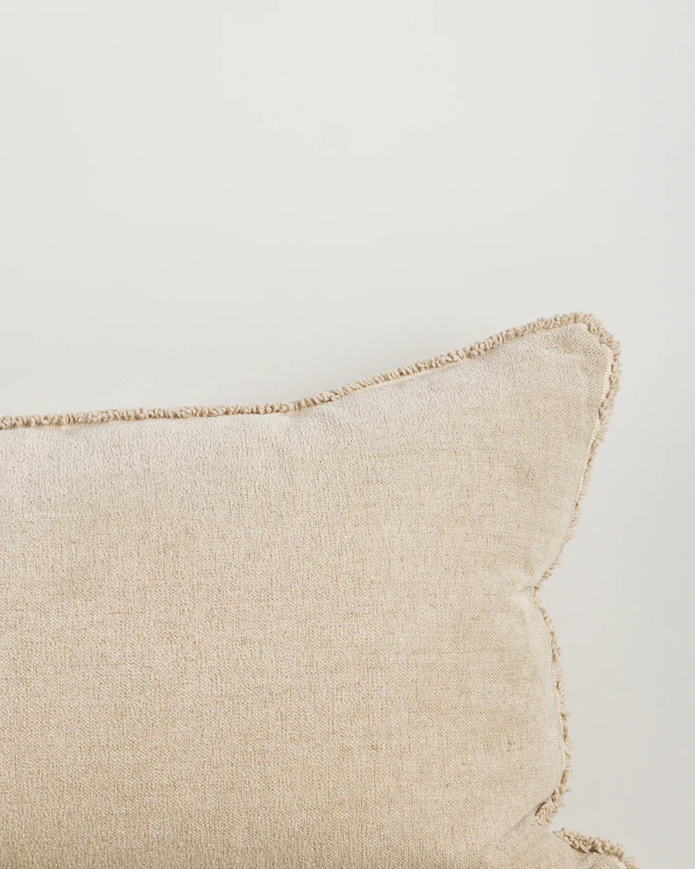 Baya Sutton Lodge Cushion - Oat